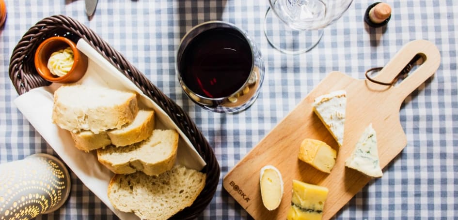 wine-cheese