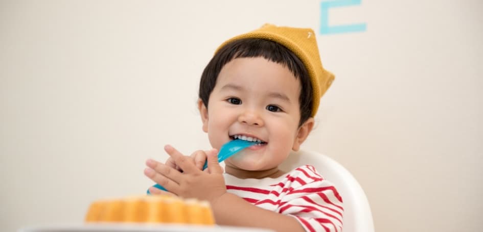 Oasis Dental Studio - When Do Babies Start Teething? | Symptoms & Remedies - 4 smiling-baby