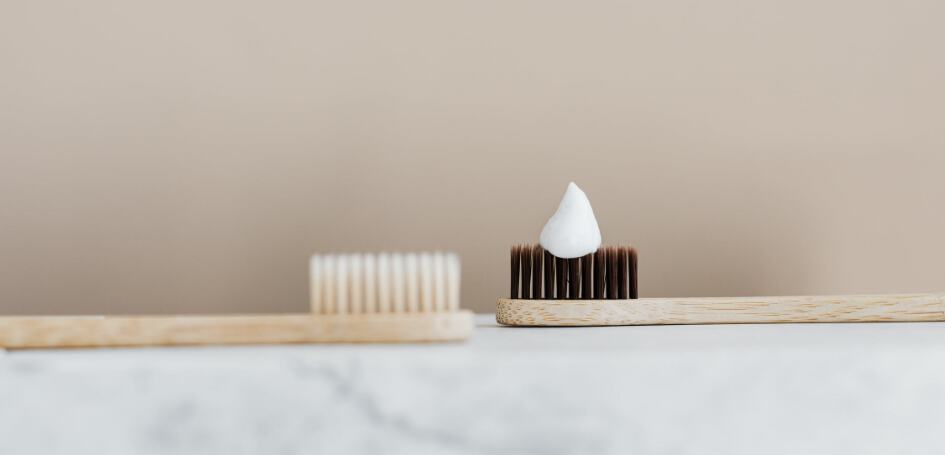 toothbrush-toothpaste